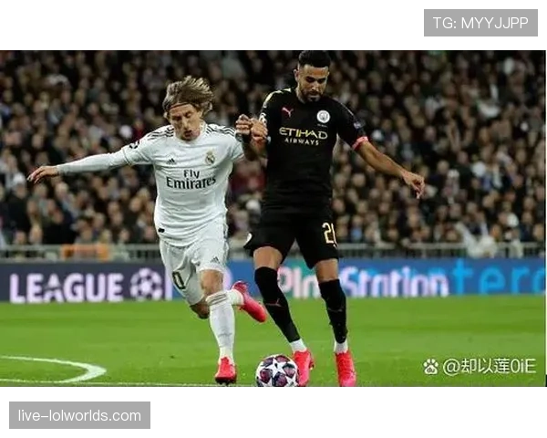 为庆祝妇女节，本场西甲所有裁判组及比赛官员均为女性